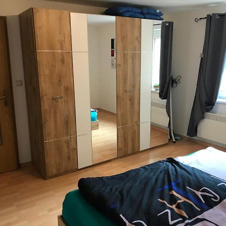 Ferienwohnung Zum Pinguin II Grunewald Luaran gambar